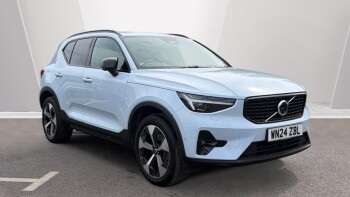 Volvo XC40 2.0 B3P Ultimate Dark 5dr Auto Petrol Estate